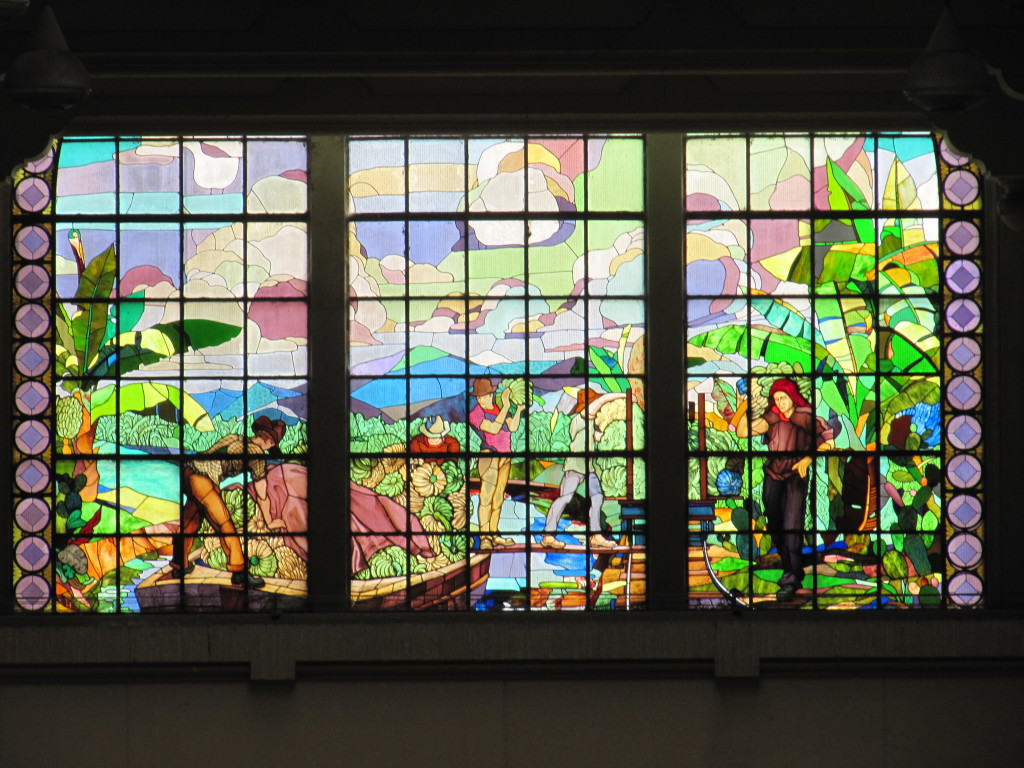 Stained glass; Sao Paolo Mercado, the municipal market